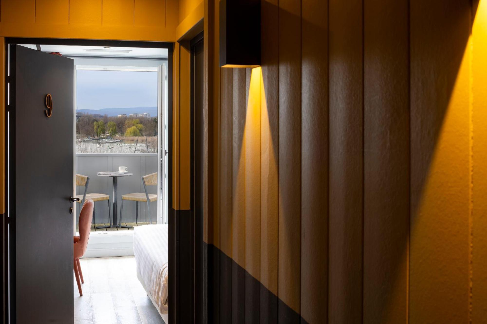 Le Bel Abri Hotel Annecy Exterior photo