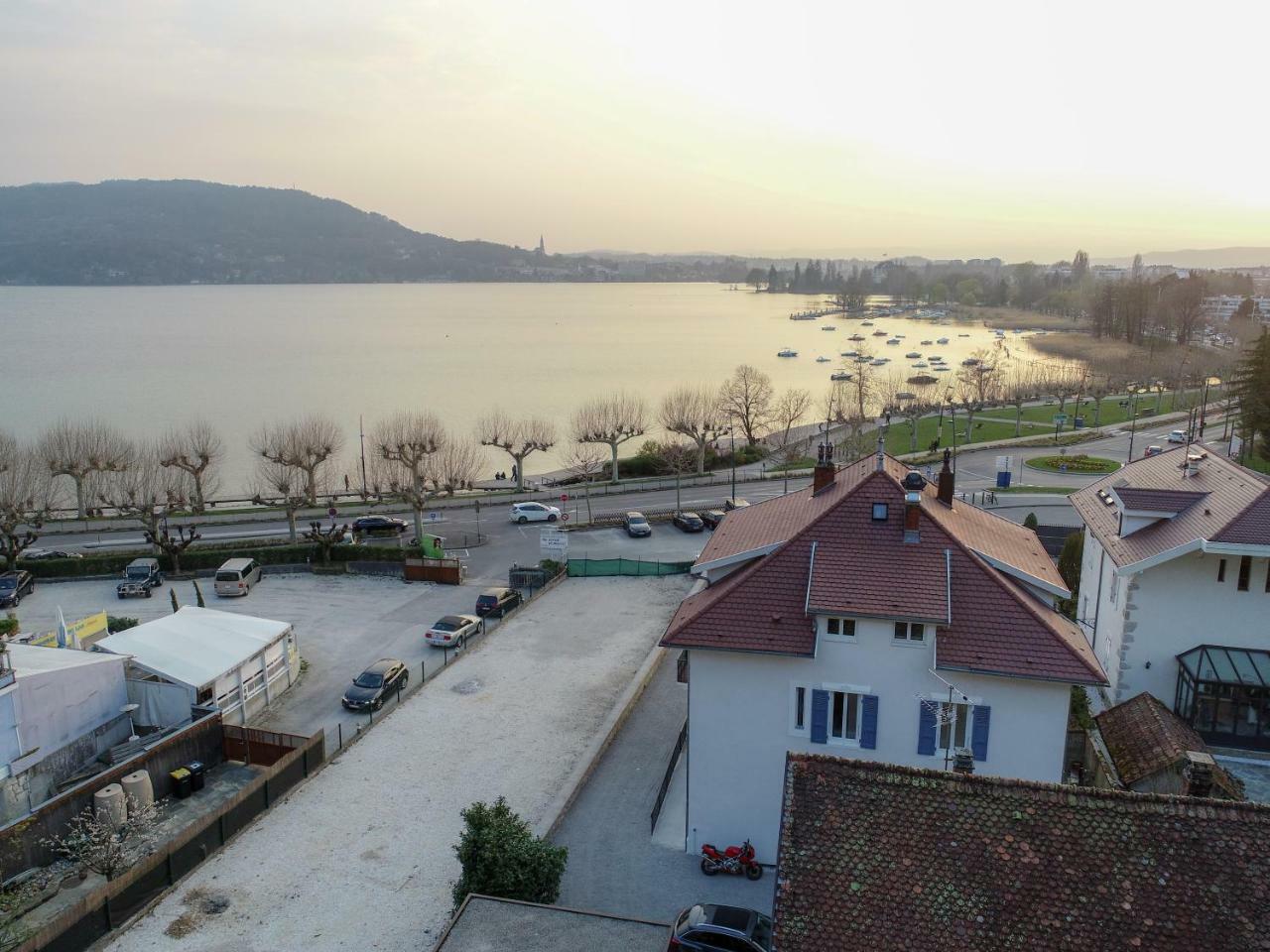 Le Bel Abri Hotel Annecy Exterior photo