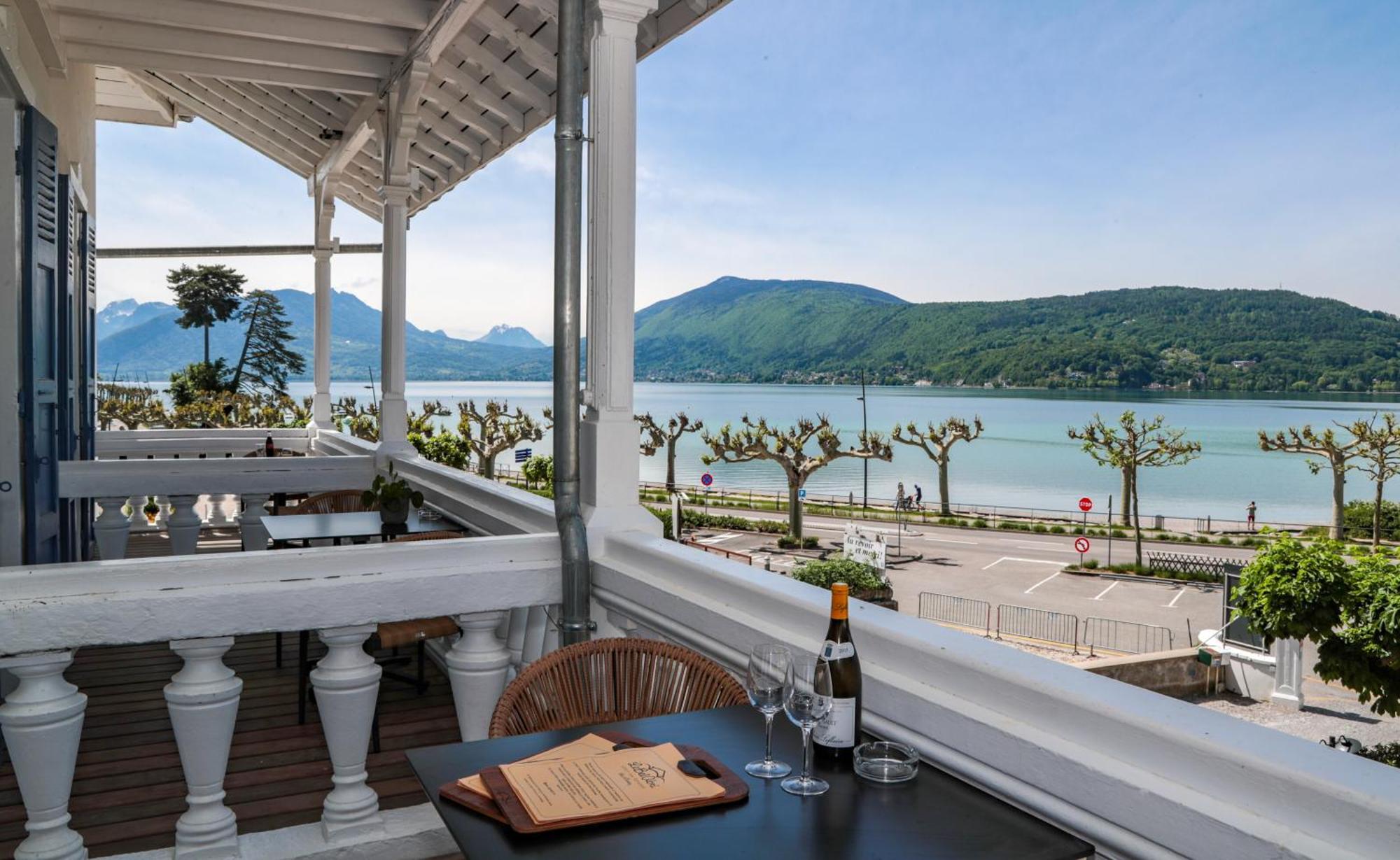 Le Bel Abri Hotel Annecy Exterior photo